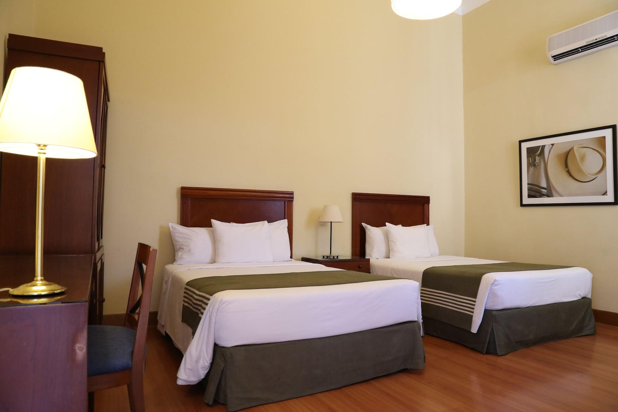Lp Portales Hotel Piura