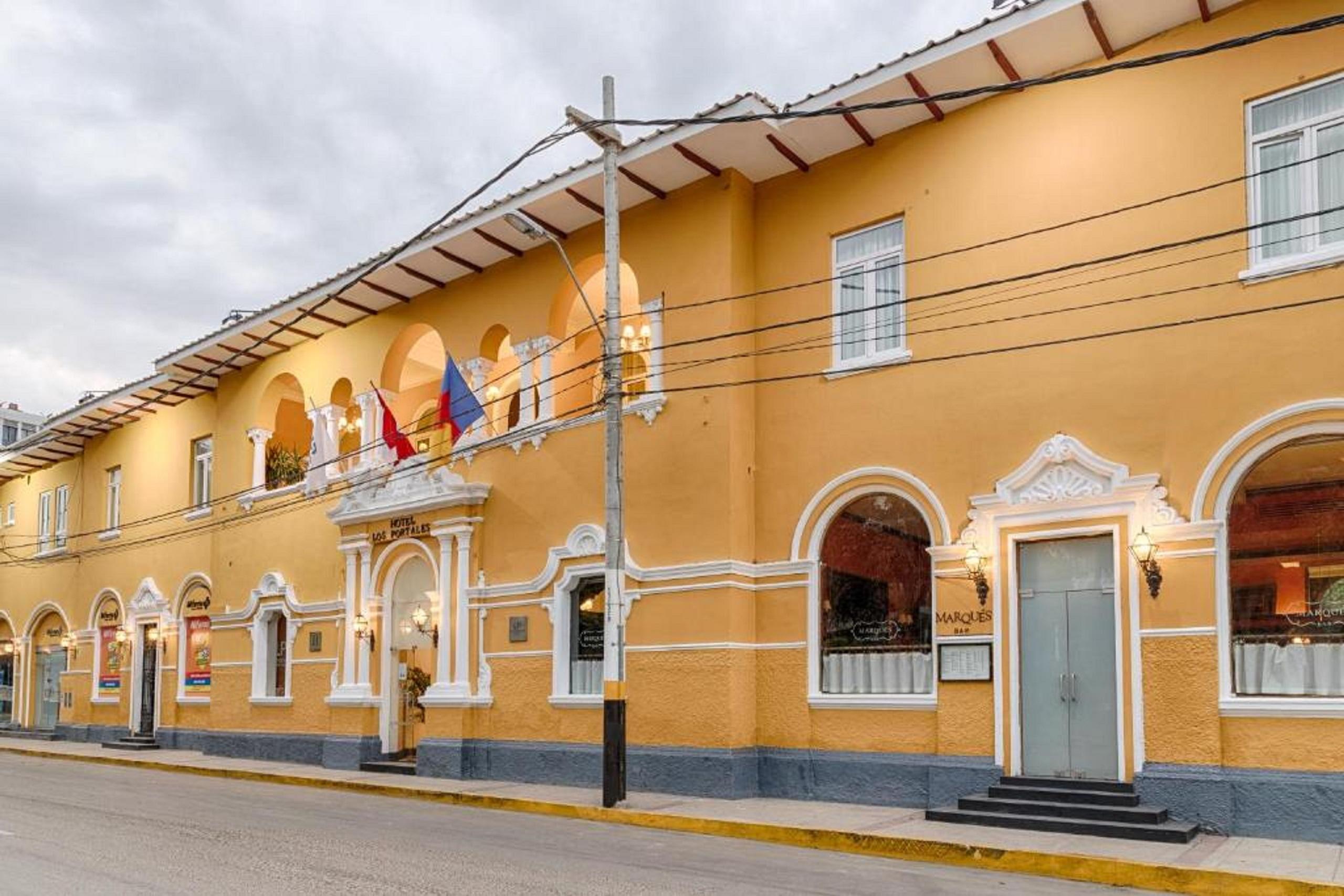 Lp Portales Hotel