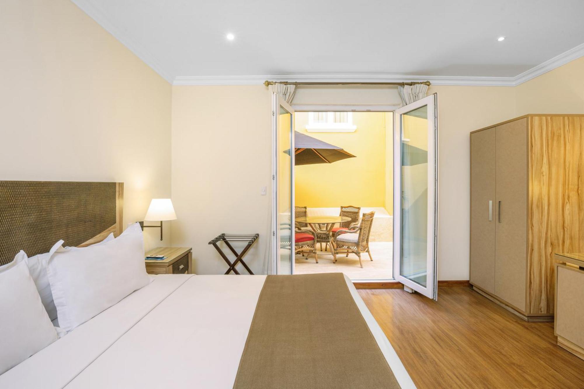 Hotel Lp Portales 4*