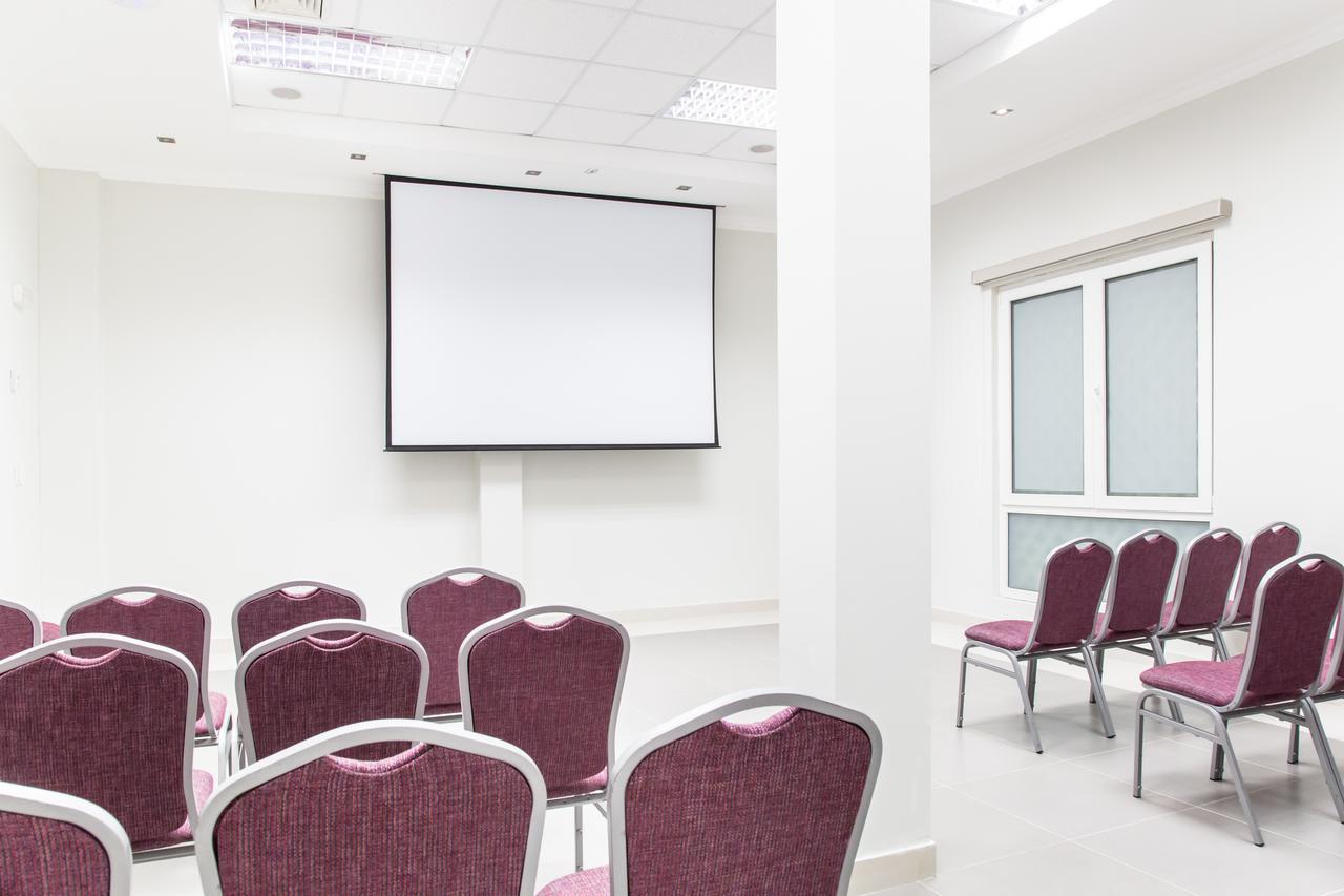 Hotel Lp Portales