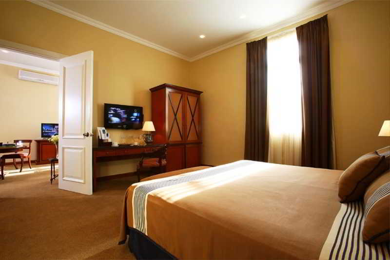 Lp Portales Hotel 4*